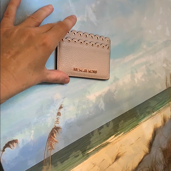 🎉LIKE NEW MK Business Card Holder - Picture 5 of 6